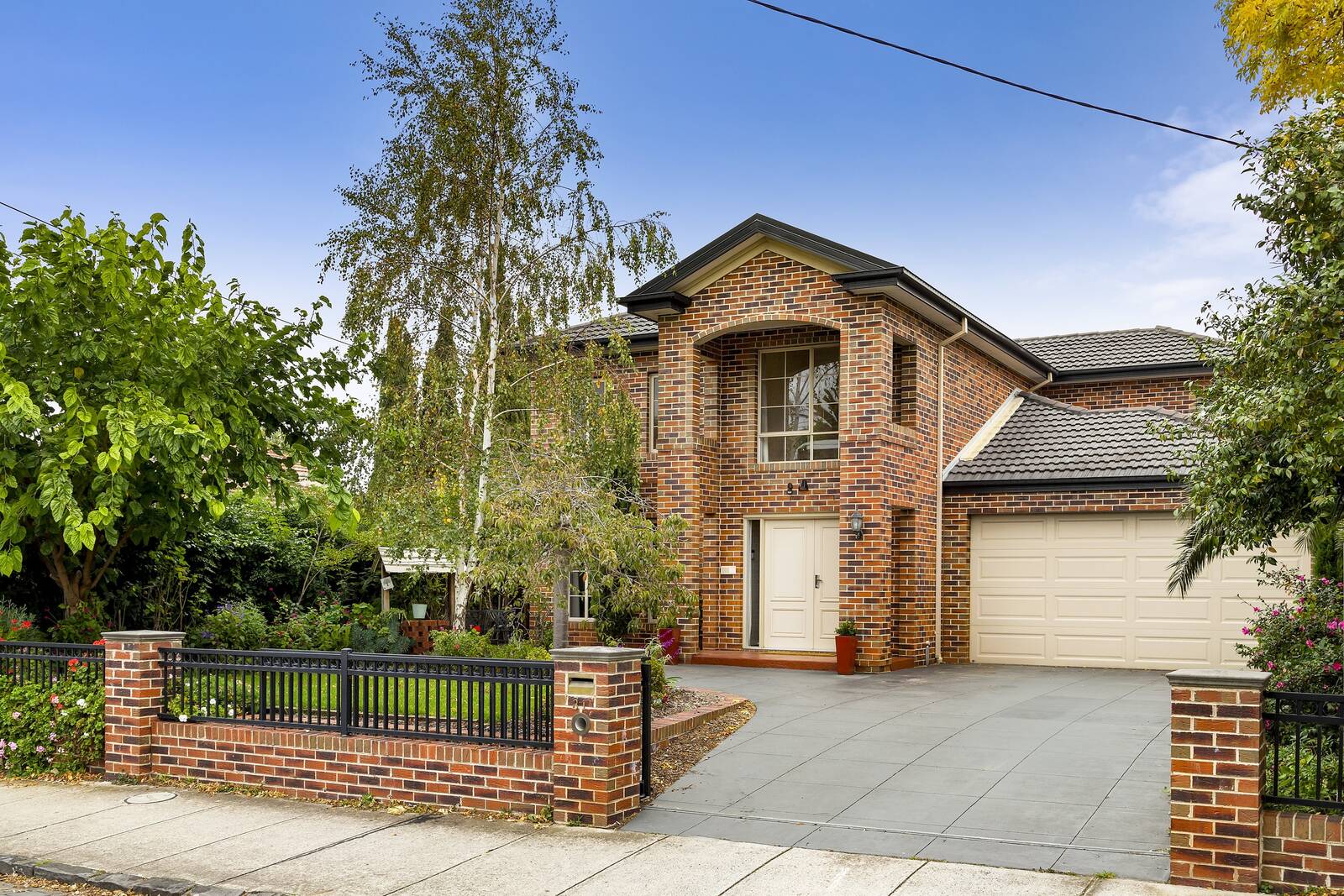 Biggin & Scott 31 Parkside Street, Elsternwick 3185