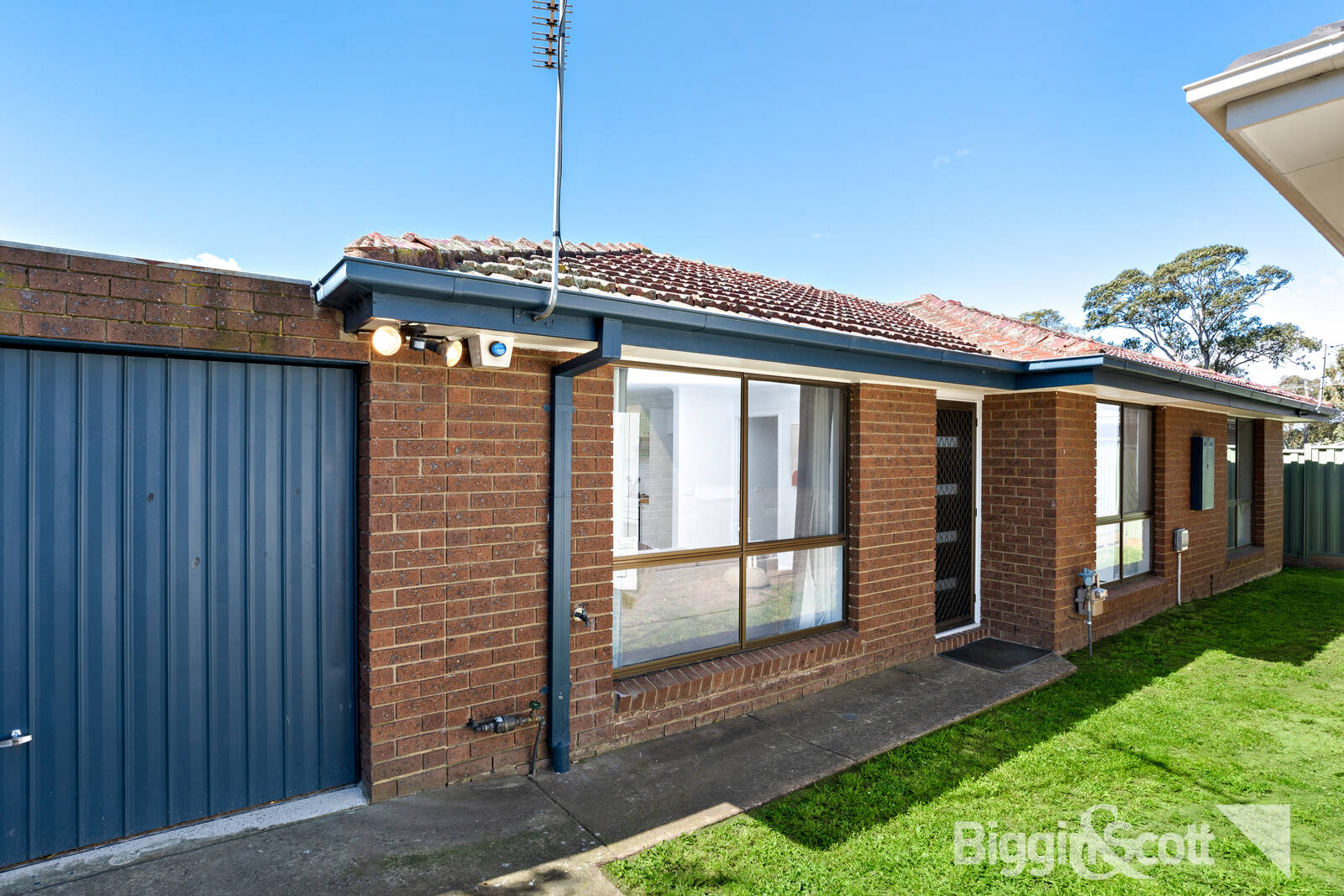 Biggin & Scott 2/129 Mcfees Road, Dandenong North 3175